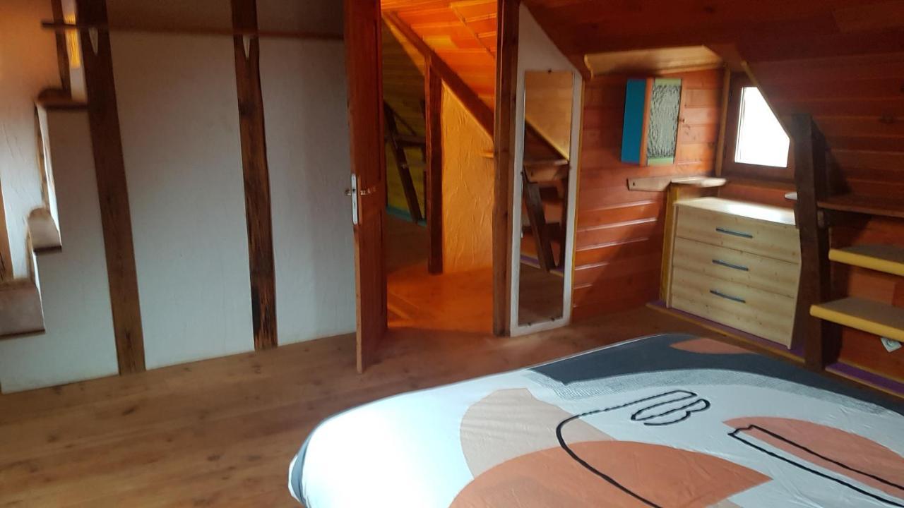 Maison Isolee Dans Les Vignes Et Les Bois Valady Exterior photo
